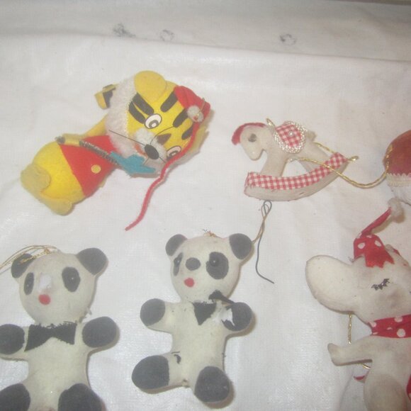 VTG FLOCKED ORNAMENTS, SET OF 12, OLD TYPE ORNAMENTS - Picture 2 of 7